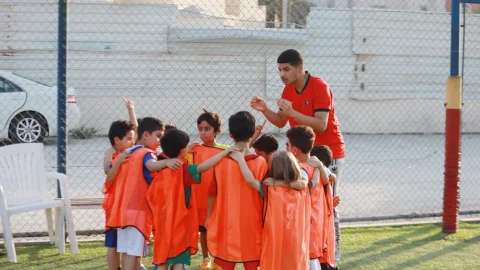 لقطات مُصوَّرة من تدريب كرة القدم ضمن البرنامج الصَّيفي